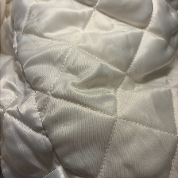 Eaves | Oversized Plush Cream Teddy Jacket - Women's Faux Fur Coat - Picture 11 of 16